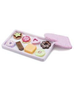 Spielzeug-Set mit bunten Holzkeksen, Tablett und Handschuh zum Servieren