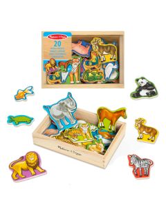 Set mit Tiermagneten aus Holz